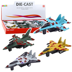 Myśliwiec wojskowy z napędem 11cm MIX