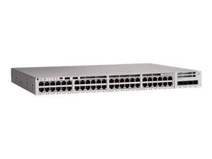 CISCO Catalyst 9200L 48-port PoE+ 4x1G uplink Switch Network - Wymagane licencje DNA