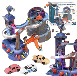 Tor wyścigowy z samochodami Stacja kosmiczna